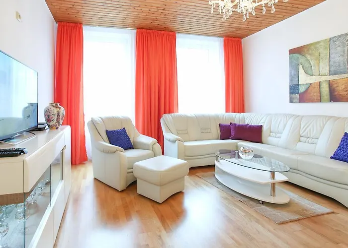 Apartment Lovely I Close To Main Station I 10 Minutes To Belvedere