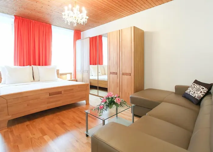 Apartment Lovely I Close To Main Station I 10 Minutes To Belvedere *