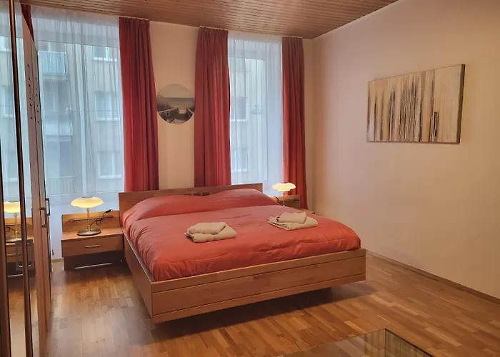 Lovely I Close To Main Station I 10 Minutes To Belvedere Apartment Wien